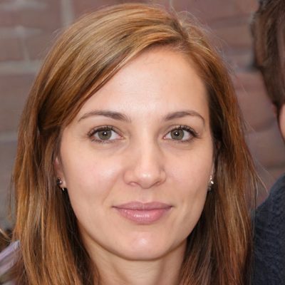 Mia Larsen
